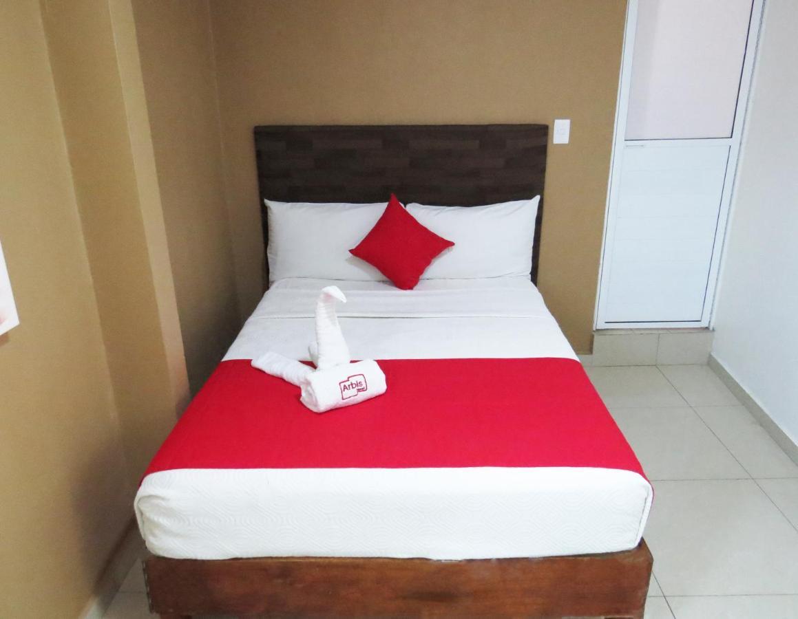 Hotel Arbis Puebla de Zaragoza Esterno foto