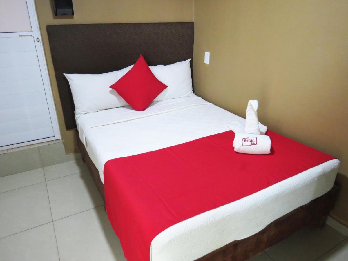 Hotel Arbis Puebla de Zaragoza Esterno foto
